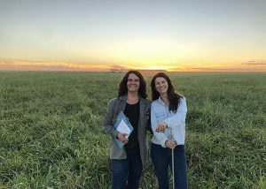 Pesquisadoras Flávia Santos e Márcia Silveira